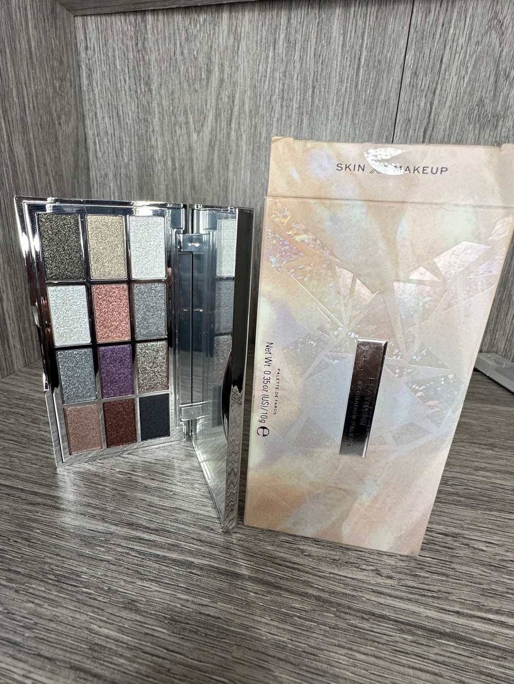 Revolution Crystal XX Shadow Palette